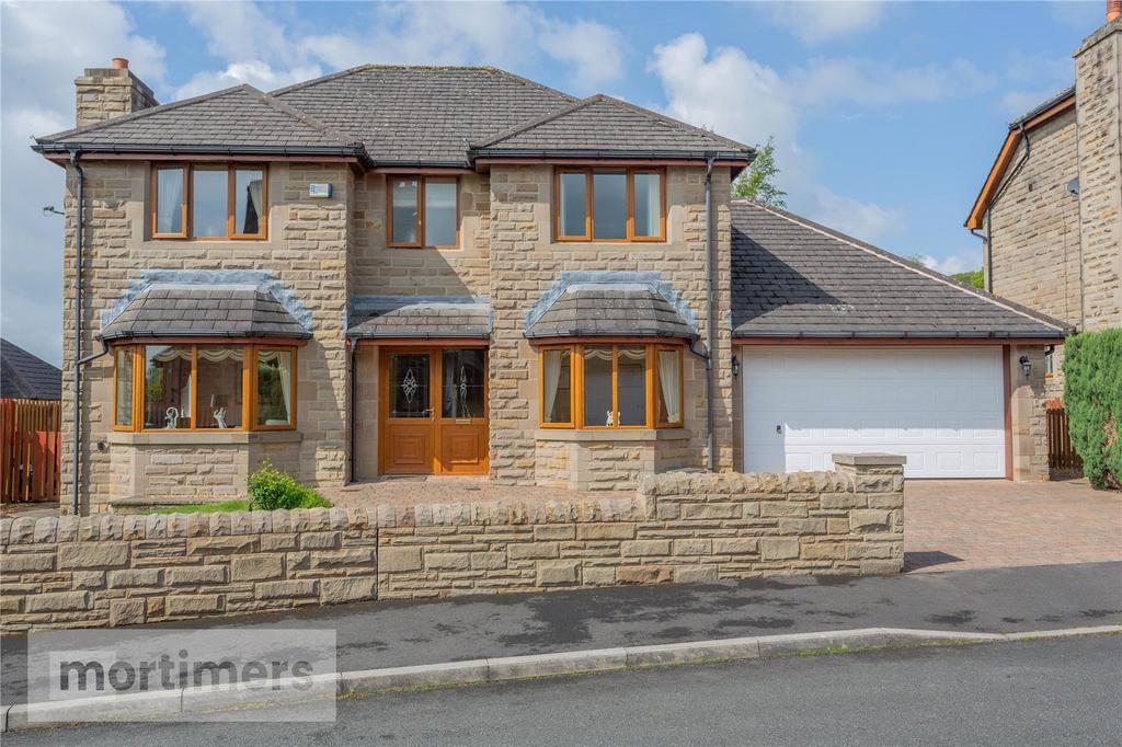 Woodfields, Simonstone, BB12 4 bed detached house £570,000