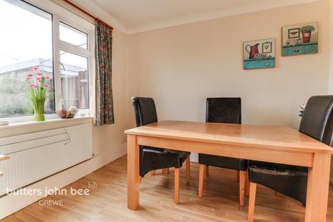 18 Beaumont Close, Wistaston, Crewe, CW2 8BU