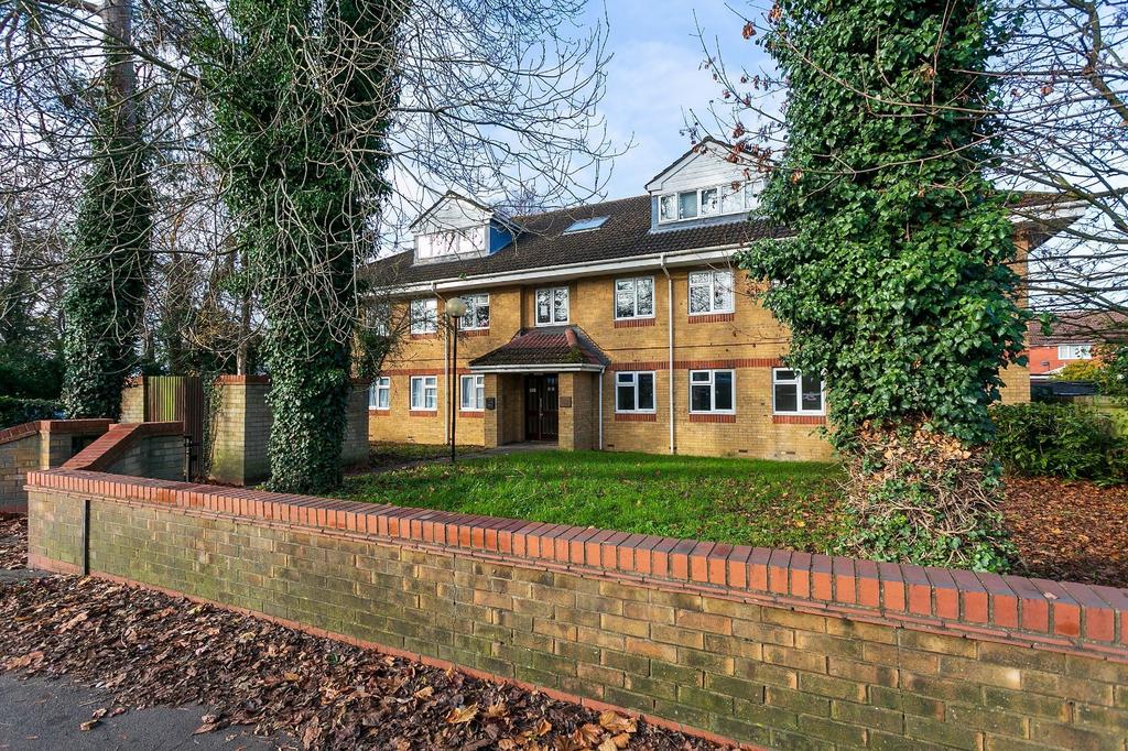 Eastbury Road Watford 2 Bed Apartment 200 000 eastbury-road-watford-2-bed-apartment-200-000
