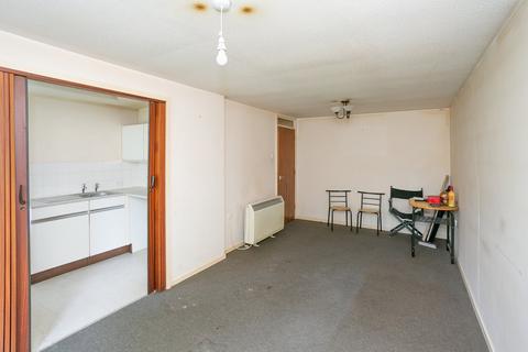 Flat 4, Tanner House Eastbury Road, Watford, WD19 4SA