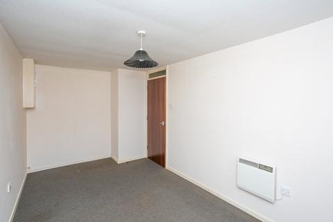 Flat 4, Tanner House Eastbury Road, Watford, WD19 4SA