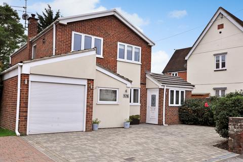 4 bedroom detached house to rent, Main Road, Broomfield