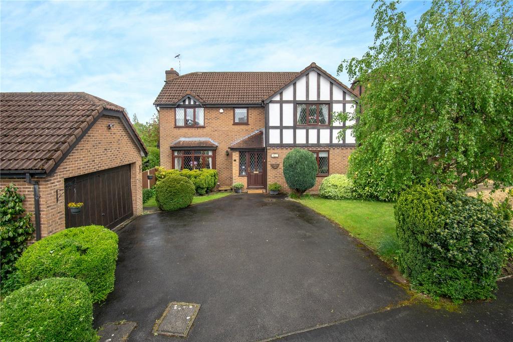 Shakespeare Avenue, Hawarden, Deeside, CH5 4 bed detached house for