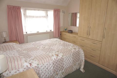 10 Wilson Road, Chessington, KT9 2HE