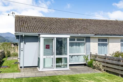 57 Glan Y Mor, Fairbourne, LL38 2LQ