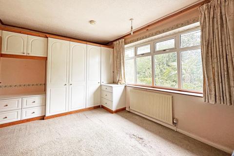 3 bedroom semi-detached house for sale, Heath Gardens, Solihull, B91