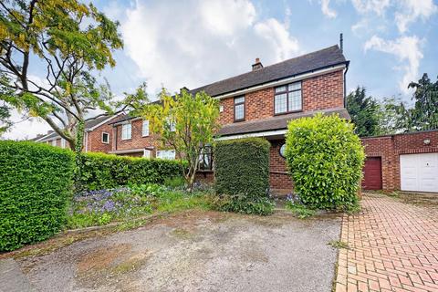 3 bedroom semi-detached house for sale, Heath Gardens, Solihull, B91