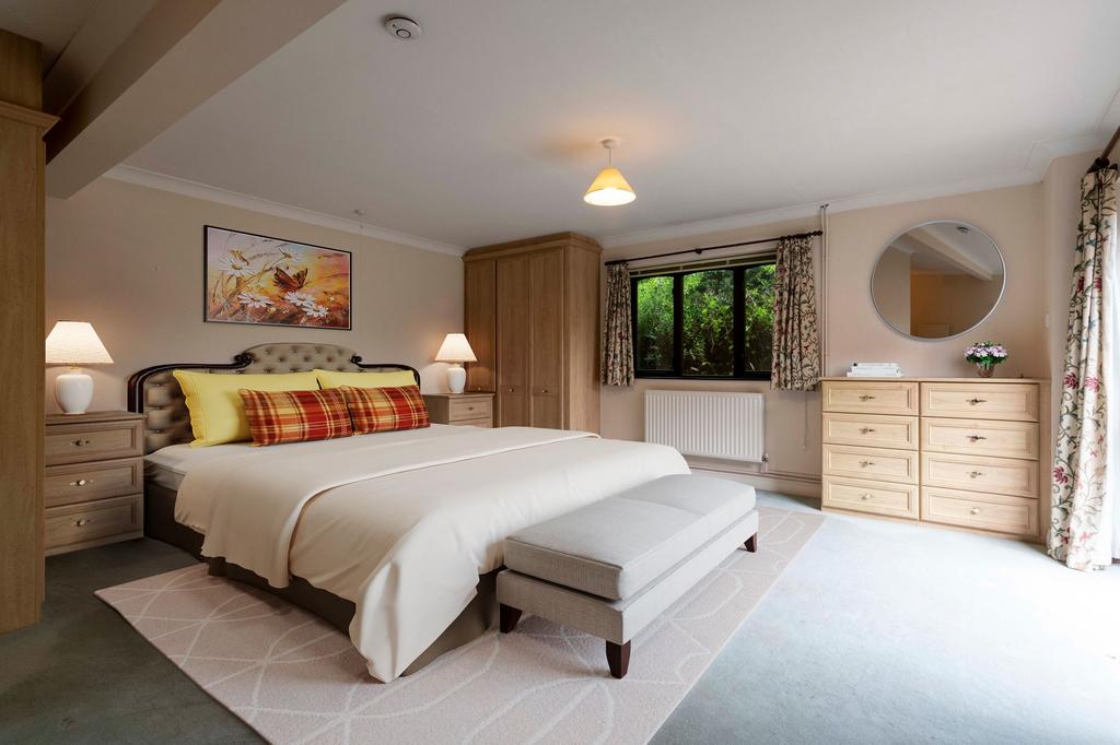 Principal Bedroom, 25 Back Lane, South Luffenham