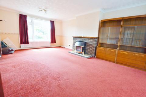 29 Draper Road, Bournemouth, BH11 8BE