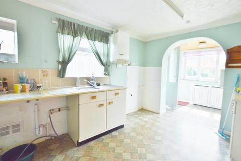 29 Draper Road, Bournemouth, BH11 8BE
