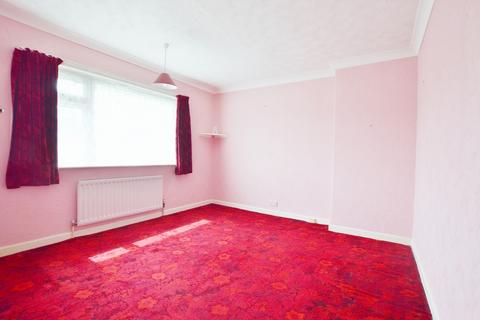 29 Draper Road, Bournemouth, BH11 8BE
