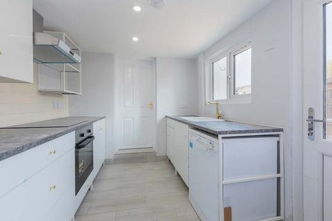 2 bedroom end of terrace house for sale - Grenfell Avenue, Maidenhead SL6