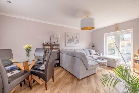 3 bedroom semi-detached house for sale - Windsor Road, Maidenhead SL6
