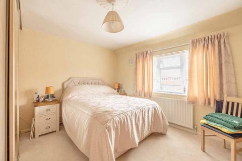 2 bedroom semi-detached house for sale - Harcourt Road, Dorney Reach SL6