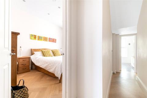 30a Eastdown Park, London, SE13 5HS