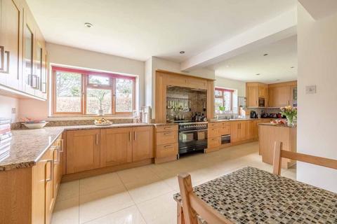 Willow Cottage Cherry Tree Lane, Iver, SL0 0EE