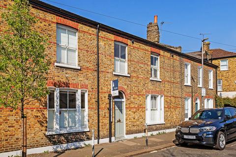 2 bedroom house to rent, Abercrombie Street, Battersea, London, SW11