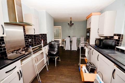 3 bedroom semi-detached house for sale, Eden Walk, Jarrow