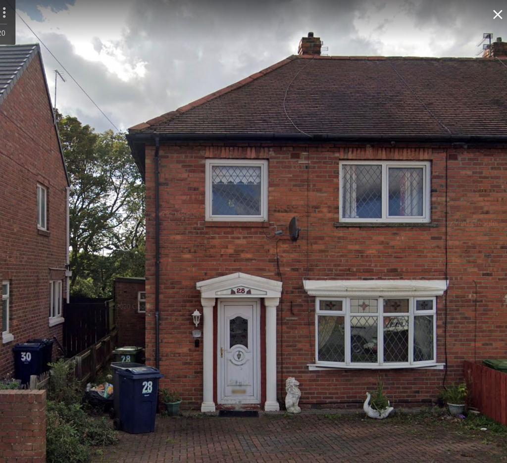 Ullswater Avenue, Jarrow, Tyne and Wear, NE32 4EY 3 bed semidetached