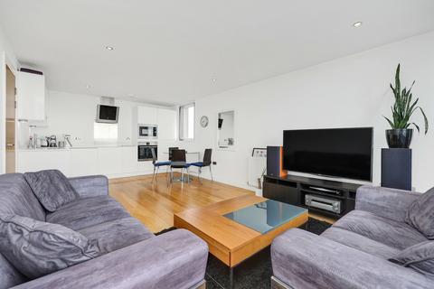 2 bedroom flat for sale - Rainhill Way, London E3