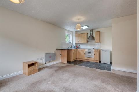 Flat 9, Chadwick House Callowbrook Lane, Rubery, Birmingham, B45 9HZ