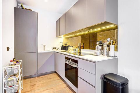 1 bedroom apartment for sale, Battersea Park Road, London, SW11