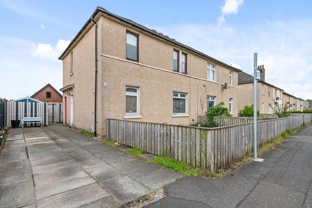 York Street, Falkirk FK2 1 bed flat for sale £68,000