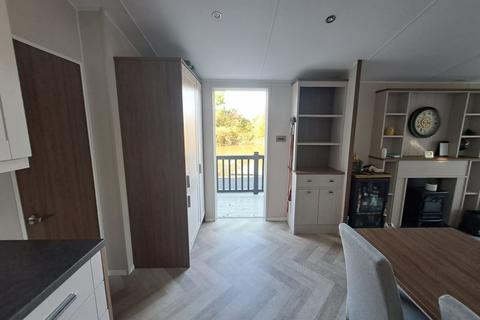 2 bedroom lodge for sale, Sunset Park Holiday Village, Sower Carr Lane, Lancashire, FY6