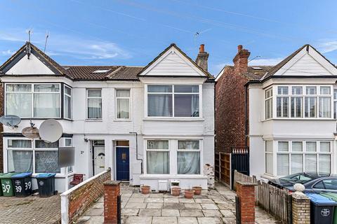 37a Central Road, Wembley, HA0 2LQ