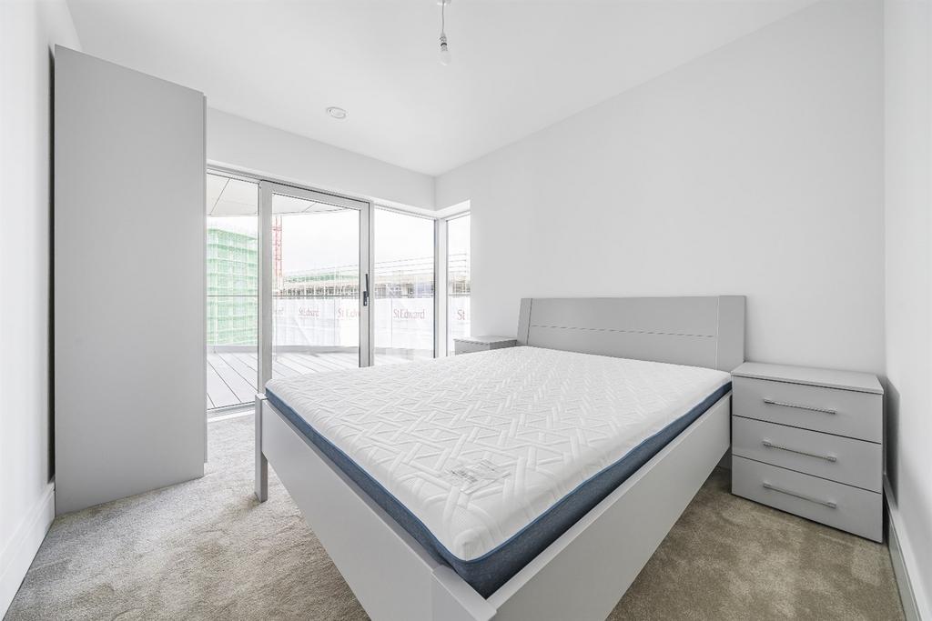 Second bedroom