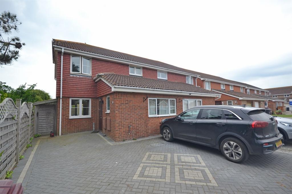 Honeysuckle Lane, Selsey, PO20 3 bed semi-detached house - £335,000