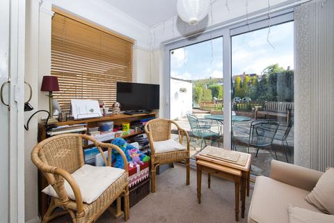 76 Joyes Road, Folkestone, CT19 6HL