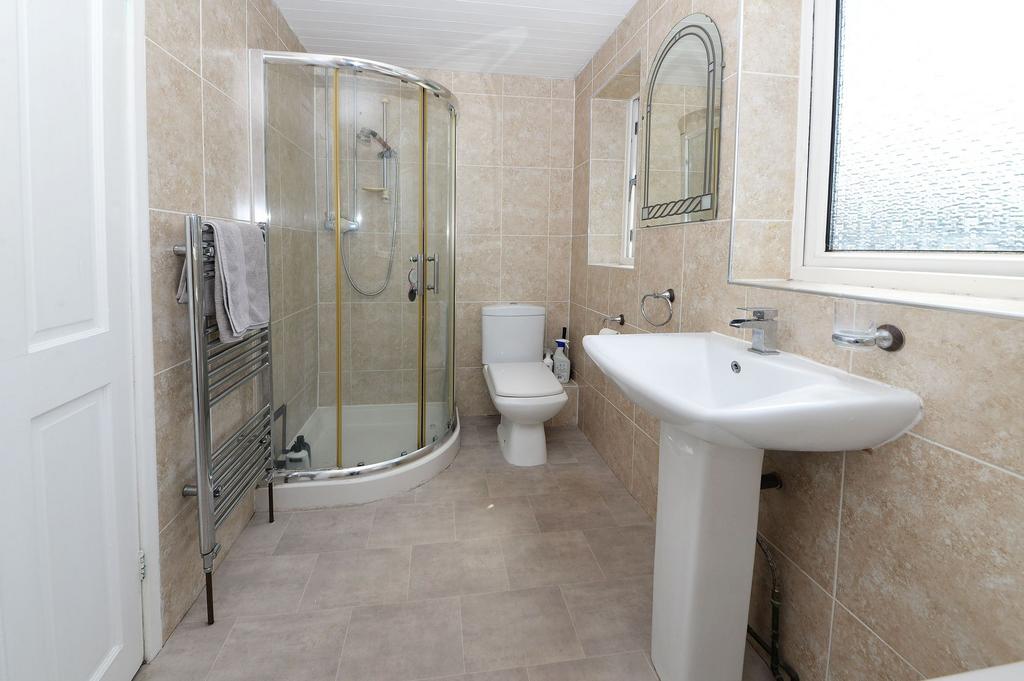 Family bathroom