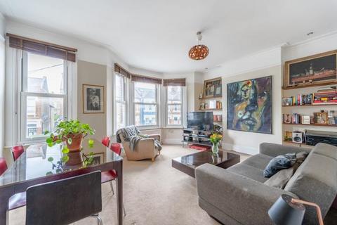 2 bedroom flat for sale - 137b Bathurst Gardens, London, NW10 5JJ