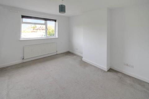 5 Betchworth Avenue, Earley, Reading, RG6 7RH