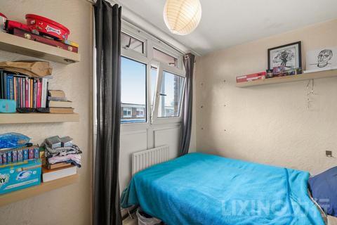 4 bedroom apartment for sale, Stockwell Park Road, Brixton, SW9 0UQ