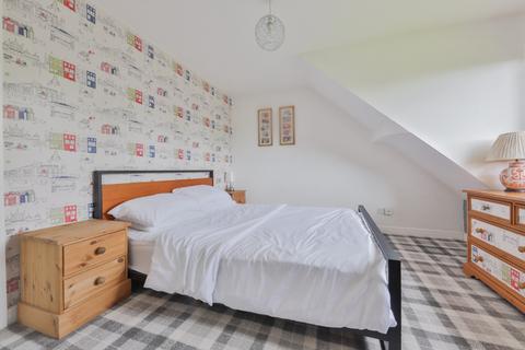 3 Oak Grove, Barrow-upon-humber, DN19 7SH