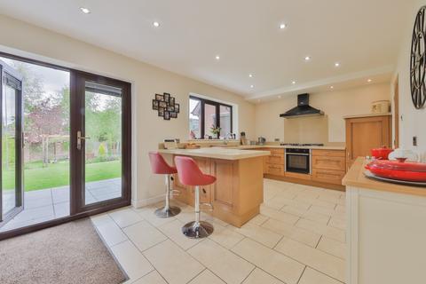 3 Oak Grove, Barrow-upon-humber, DN19 7SH
