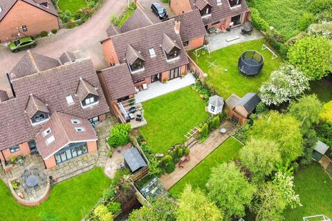 3 Oak Grove, Barrow-upon-humber, DN19 7SH