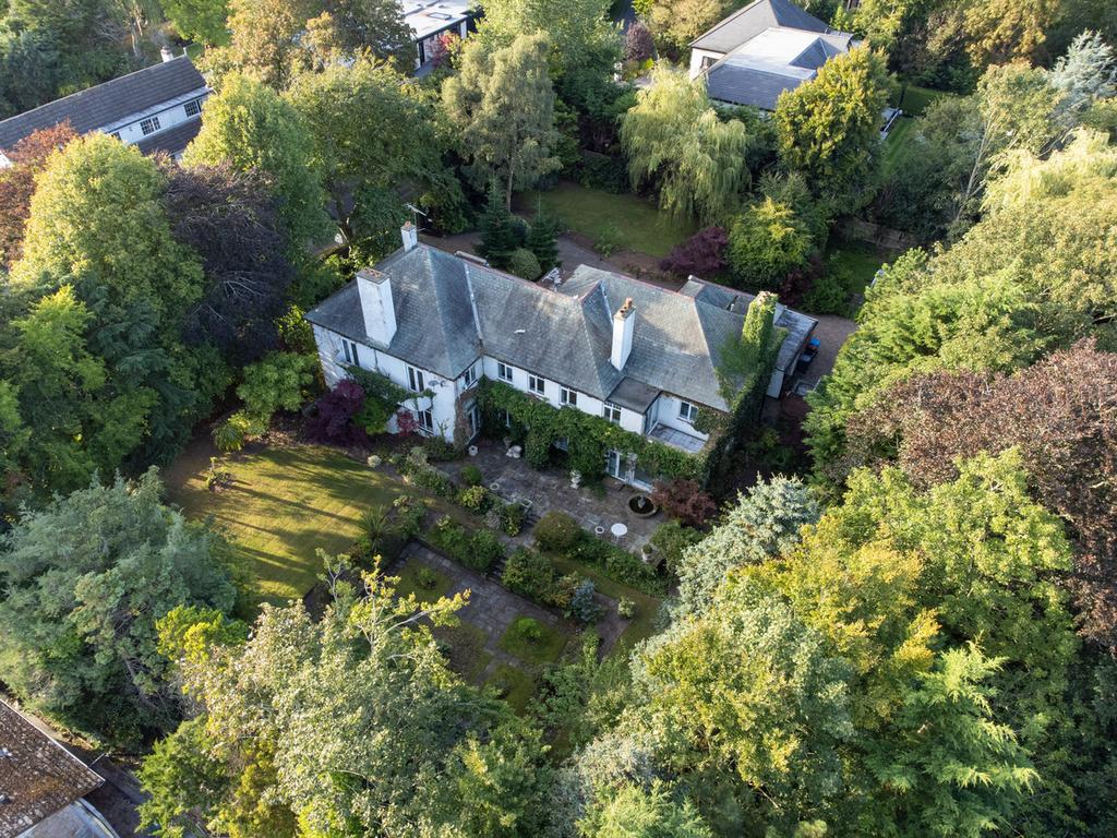 28 Islay Road, Lytham St. Annes FY8 4AD 6 bed detached house for sale