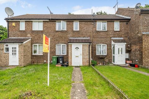74 Castle Dore, Freshbrook, Swindon, SN5 8PH