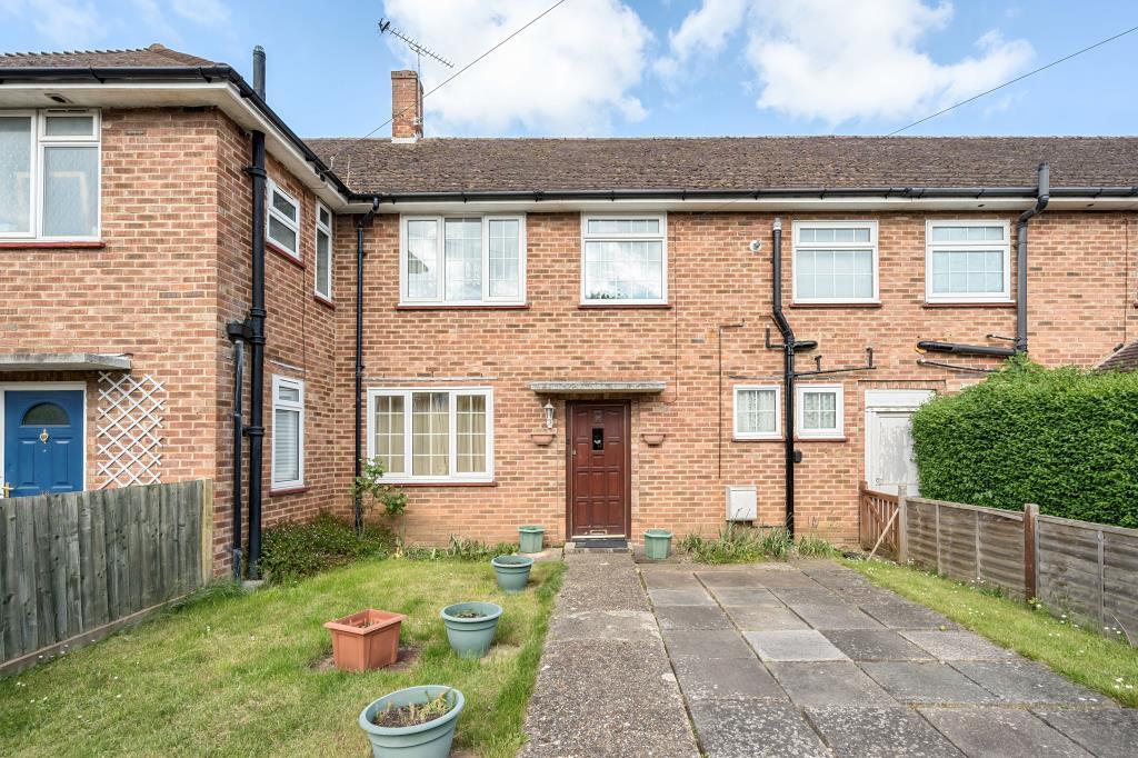 Maidenhead, Berkshire, SL6 3 bed terraced house for sale £425,000
