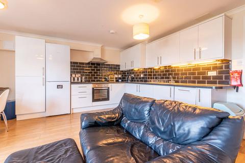 undefined, 0804L Old Tolbooth Wynd, Edinburgh, EH8 8EQ