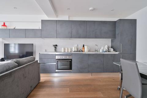 2 bedroom flat for sale, Camden Road, Camden Town, London, NW1