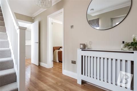 4 Nyth Close, Upminster, RM14 1RB