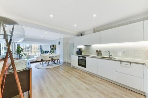 Flat 4, Plate House, 3 Burrells Wharf Square, London, E14 3TH