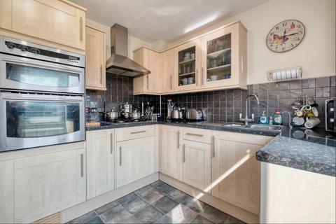71 Bilbury Close, Redditch, B97 5XW