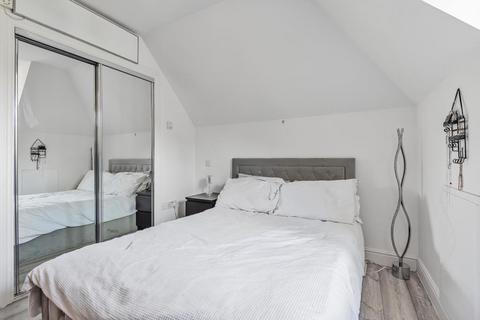 1 bedroom flat for sale, High Wycombe,  Buckinghamshire,  HP13