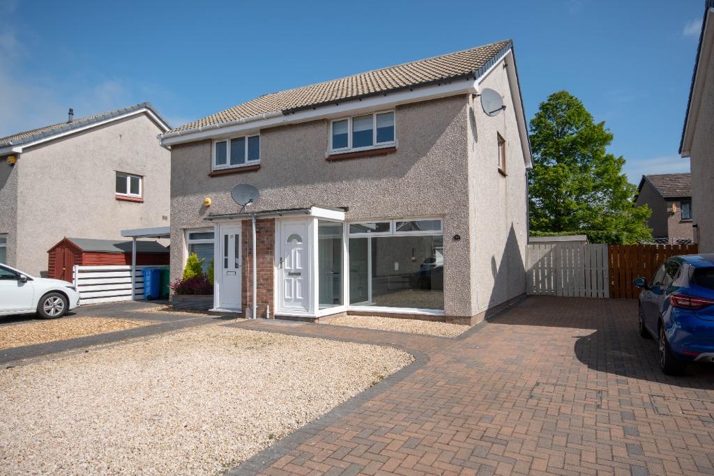 Steeple Crescent, Dalgety Bay, KY11 2 bed semidetached house £795