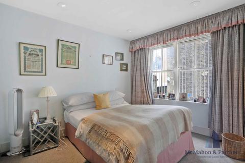 23 Manson Mews, London, SW7 5AF